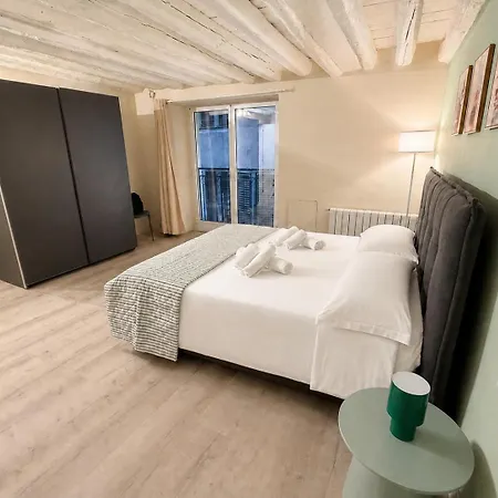 Apartment La Casa Di Silvy Genua