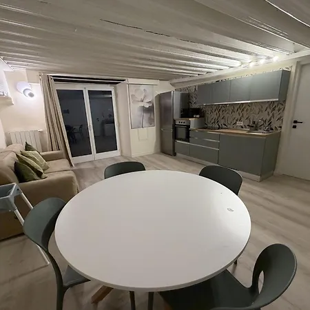 La Casa Di Silvy Apartment Genua
