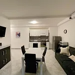 La Casa Di Silvy * Genua